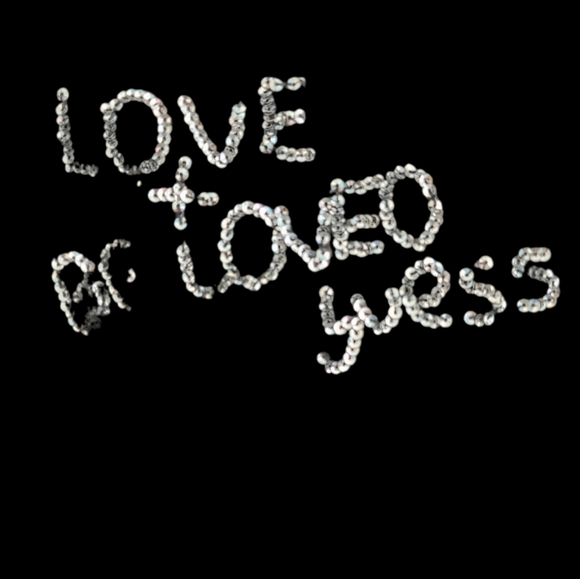 Preowned Guess  Turtle Neck Sweater. - Picture 3 of 4